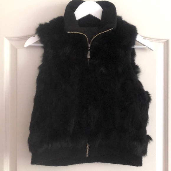 Girls Fur Front Zip Vest - Picture 1 of 7
